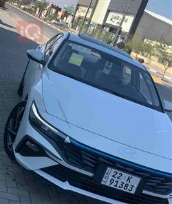 هیوندای ئەلەنترا